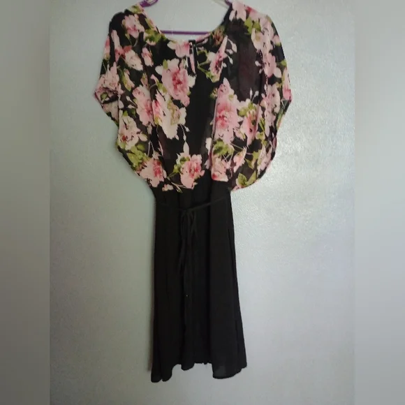 Mlle Gabrielle Popover Floral Mini Dress Size L - Picture 2 of 5